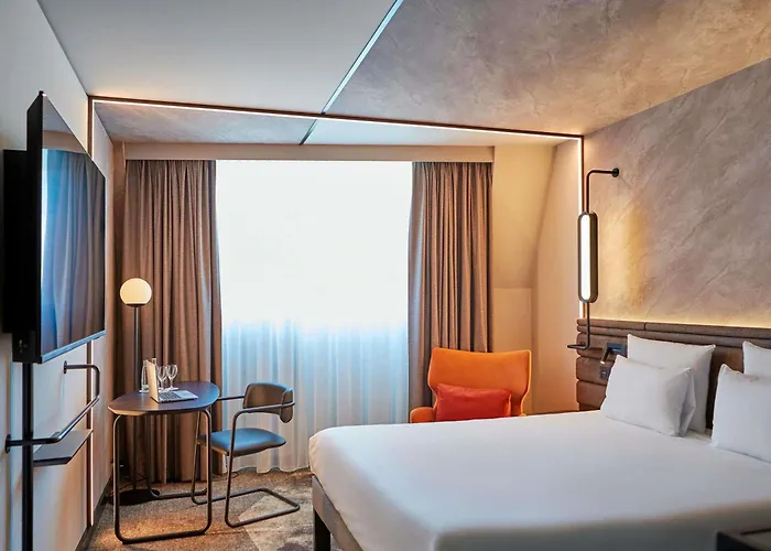 Novotel